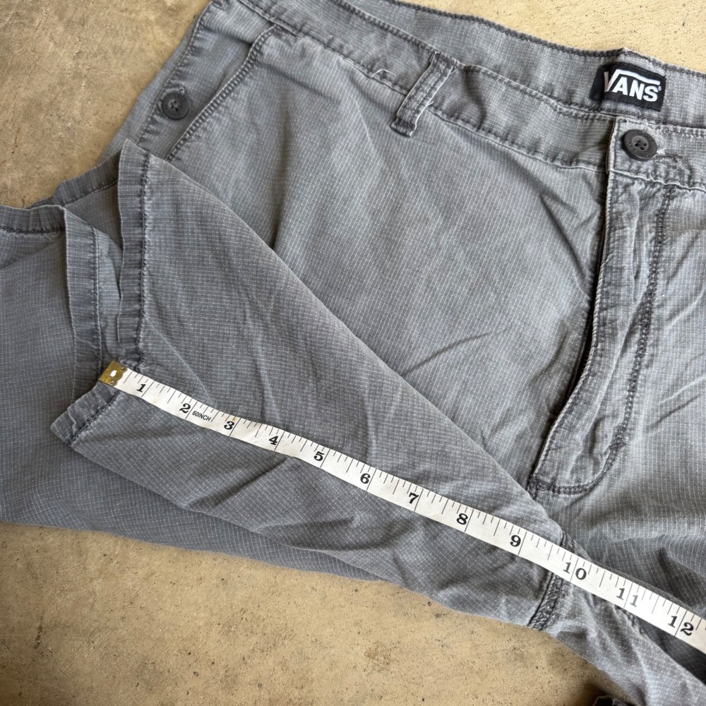 Vans Chino Shorts Mens 38 Gray Plaid Cotton Casual Skater Streetwear Everyday - Picture 7 of 12